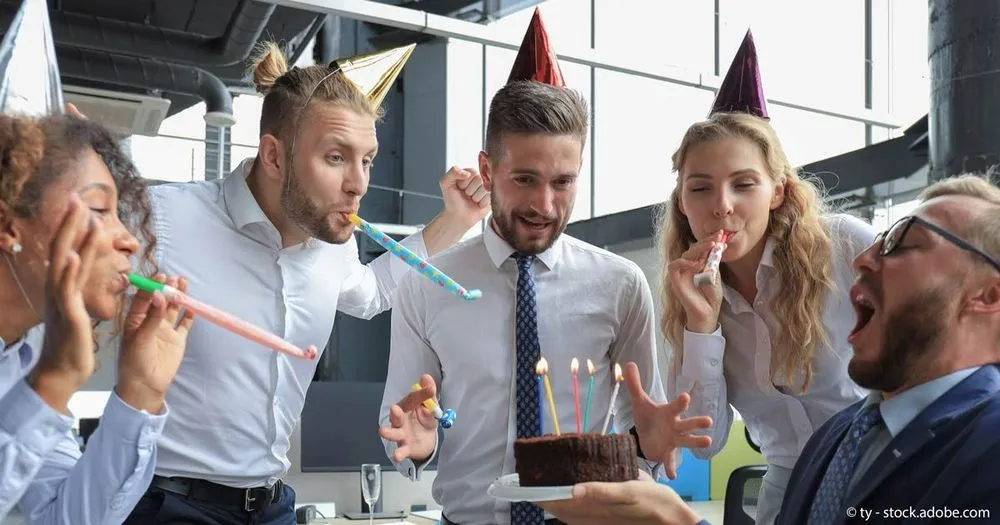 Banker und Anleger feiern 20 Jahre ETF. Banker und Anleger feiern 20 Jahre ETF.