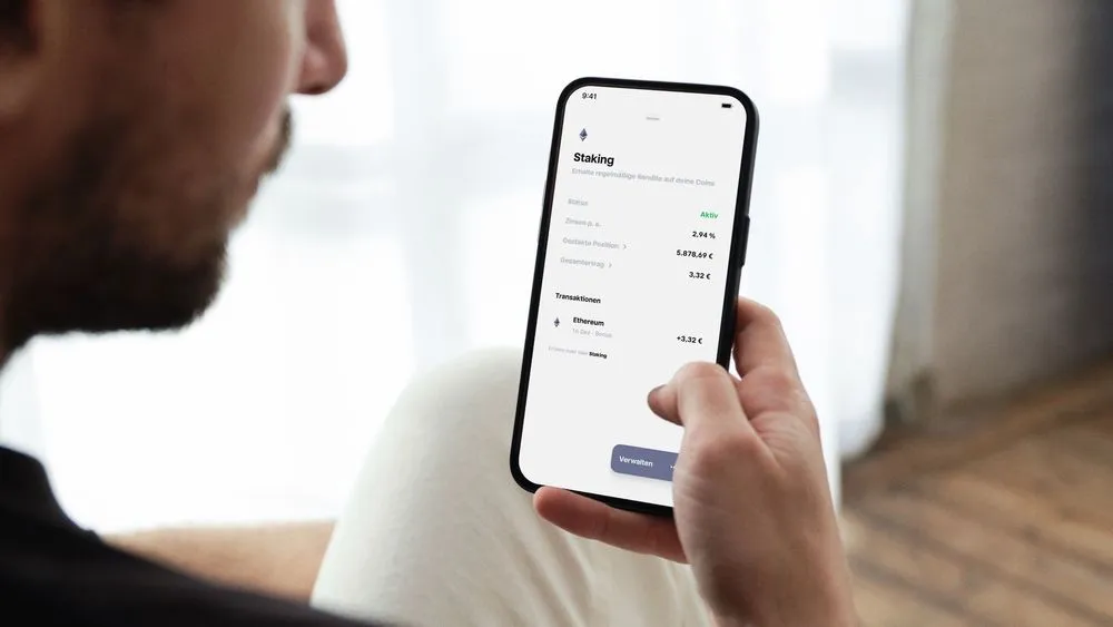 Krypto-Anleger: Mit der neuen Trade Republic Wallet ist nun auch Staking möglich.