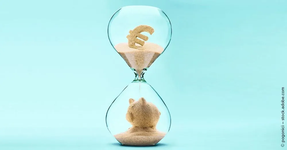 10.000 Euro in ETFs investieren – in einer Summe oder lieber zeitlich gestaffelt?